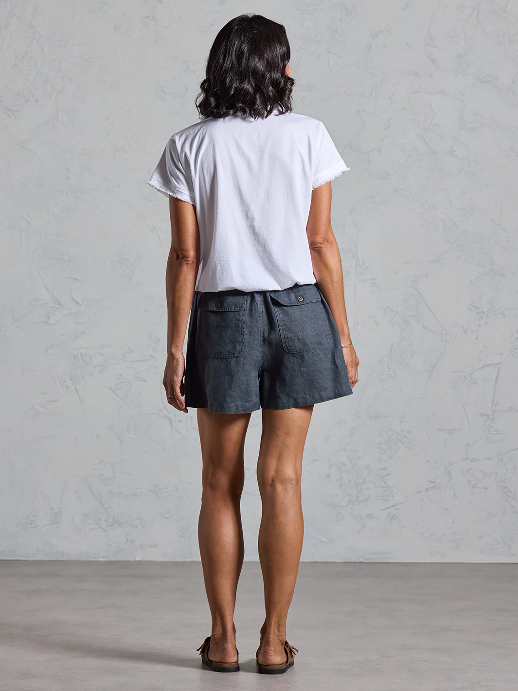 Anika French Linen Shorts Charcoal - Image 4