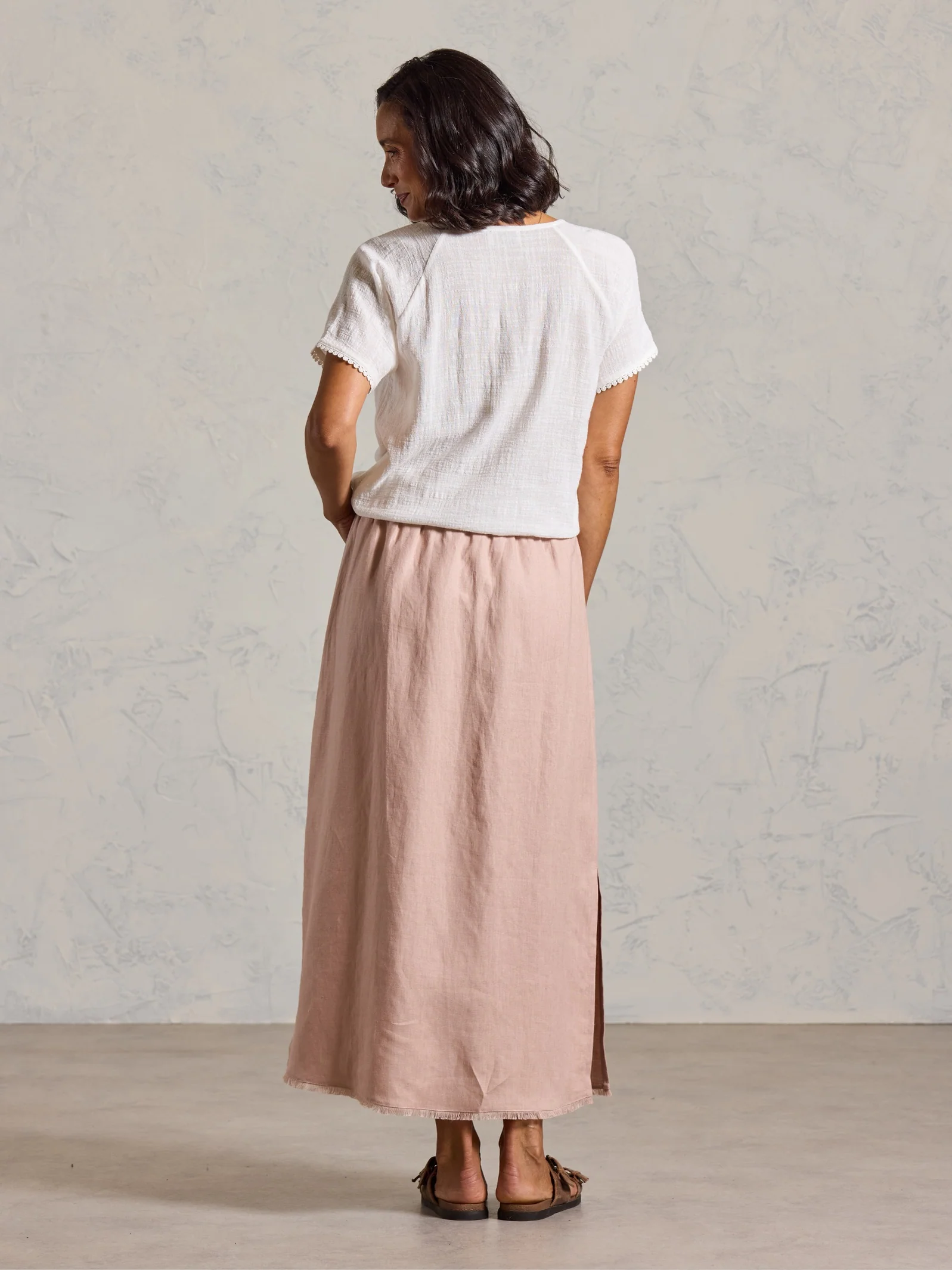 Aurora French Linen Skirt Tea Rose - Image 5