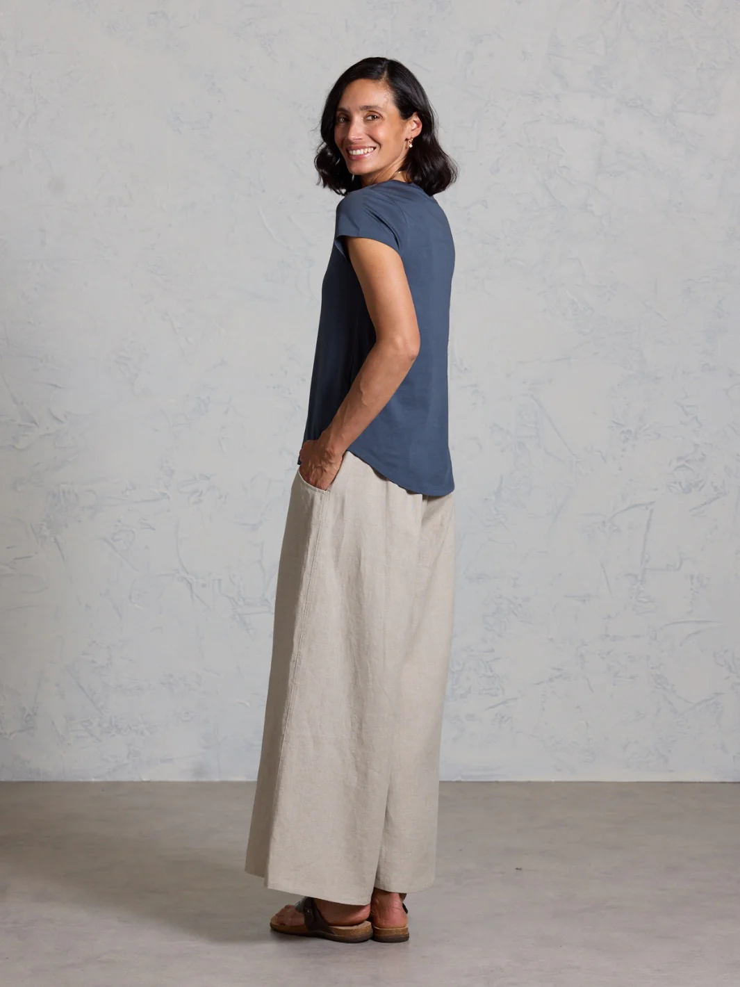 Leura Cotton T-Shirt Charcoal - Image 4