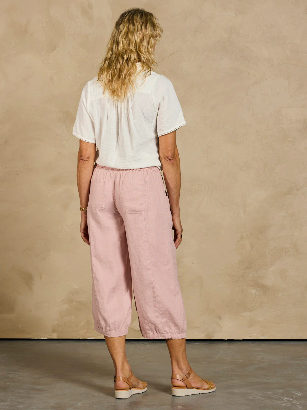 Marrakech French Linen Cropped Pants Dusty Pink - Image 3