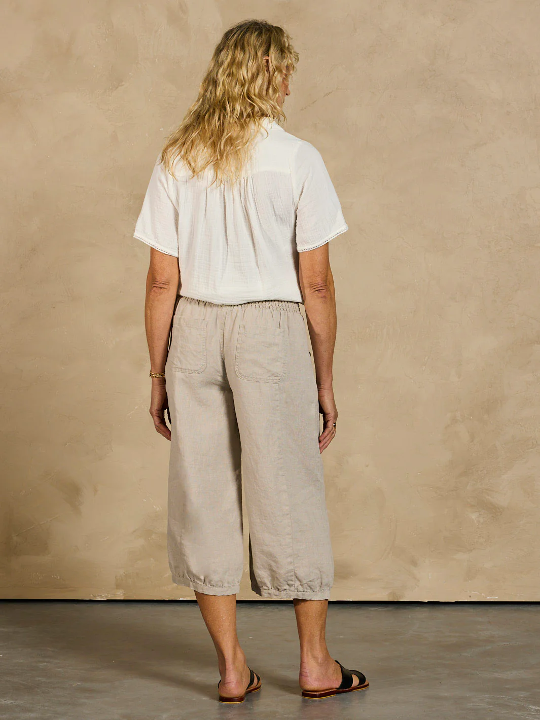 Marrakech French Linen Cropped Pants Flax - Image 4