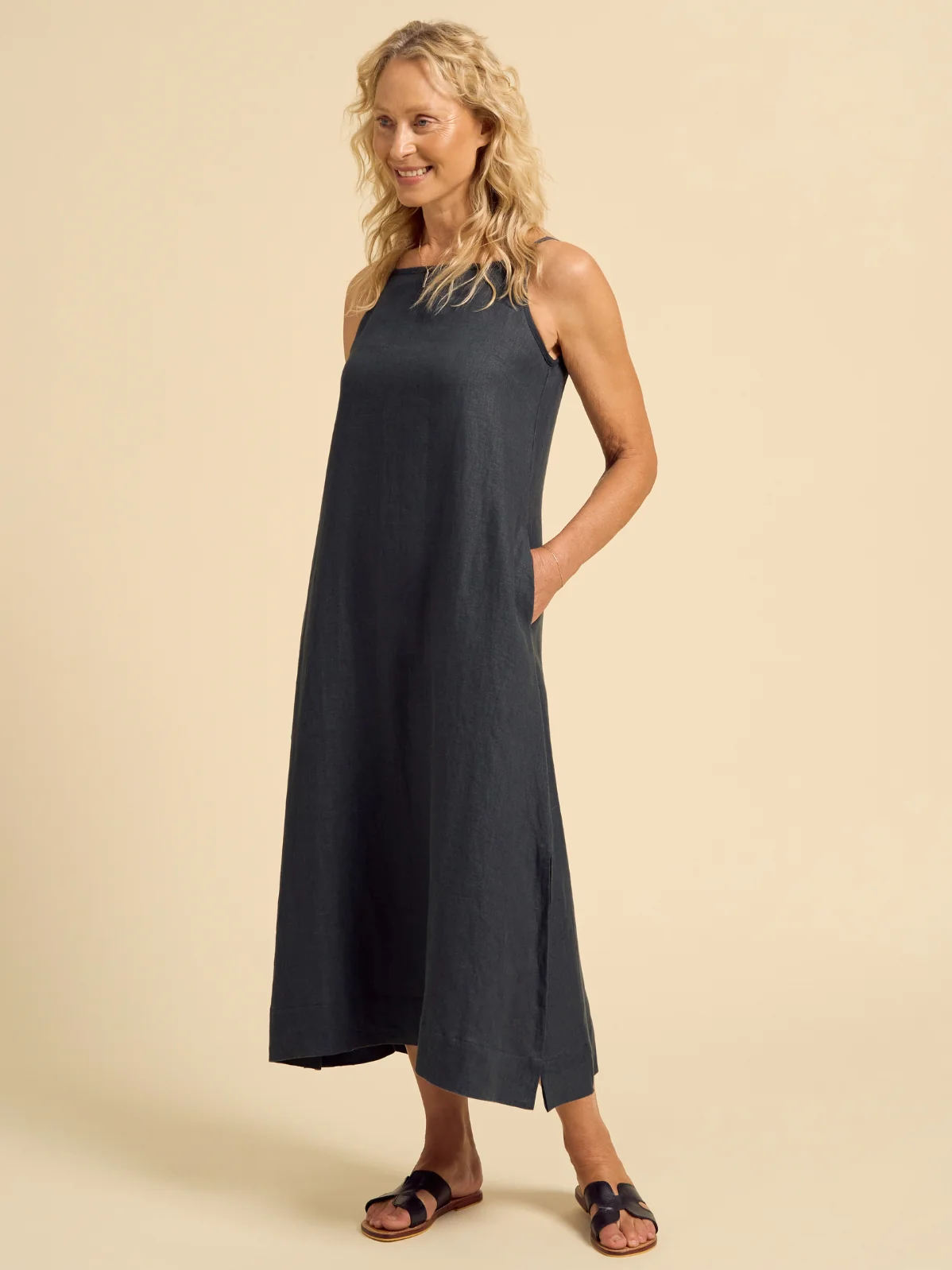Peony French Linen Dress Charcoal - Image 4