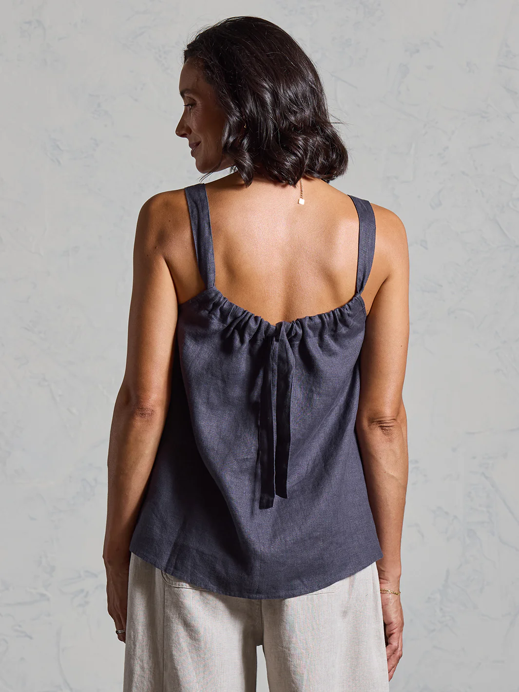 Soella French Linen Top Charcoal - Image 6