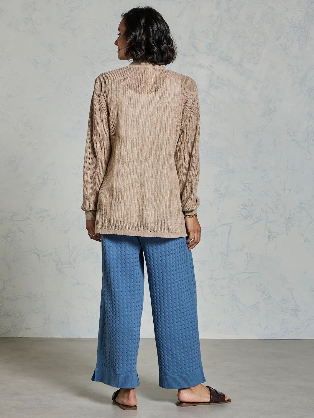 Tathra French Linen Knit Cardigan Tuffet - Image 3